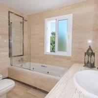 Flat in Spain, Andalucia, 152 sq.m.