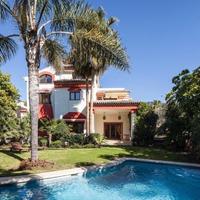 Villa in Spain, Andalucia, 1972 sq.m.
