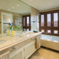 Квартира в Испании, Андалусия, 317 кв.м.