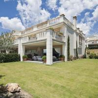 Townhouse in Spain, Andalucia, 405 sq.m.