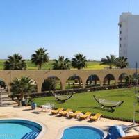 Апартаменты на первой линии моря/озера на Кипре, Протарас, 71 кв.м.