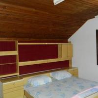 Дом в пригороде в Черногории, 270 кв.м.