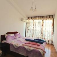 Квартира на второй линии моря/озера, в центре города в Черногории, Будва, 107 кв.м.