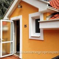 Flat at the second line of the sea / lake in Montenegro, 78 sq.m.