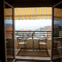 Flat at the second line of the sea / lake, in the suburbs in Montenegro, 90 sq.m.