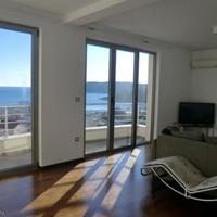 Квартира на второй линии моря/озера, в пригороде в Черногории, 105 кв.м.