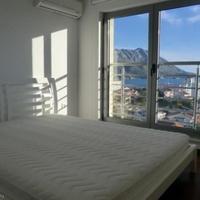 Квартира на второй линии моря/озера, в пригороде в Черногории, 105 кв.м.