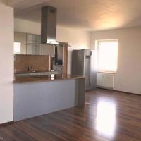 Flat Czechia, Karlovy Vary Region, Karlovy Vary, 184 sq.m.