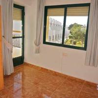 Townhouse in the suburbs in Spain, Comunitat Valenciana, Alicante, 85 sq.m.