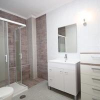 Townhouse at the second line of the sea / lake, in the suburbs in Spain, Comunitat Valenciana, Alicante, 95 sq.m.