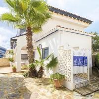 Townhouse at the second line of the sea / lake, at the first line of the sea / lake, in the suburbs in Spain, Comunitat Valenciana, Alicante, 85 sq.m.