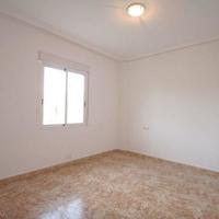 Flat in the city center, at the first line of the sea / lake in Spain, Comunitat Valenciana, Alicante, 60 sq.m.