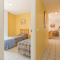 Apartment at the first line of the sea / lake, in the suburbs in Spain, Comunitat Valenciana, Alicante, 60 sq.m.