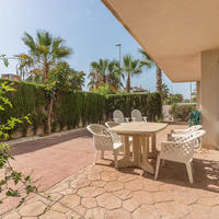 Apartment at the first line of the sea / lake, in the suburbs in Spain, Comunitat Valenciana, Alicante, 60 sq.m.