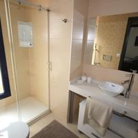 Apartment at the first line of the sea / lake in Spain, Comunitat Valenciana, Alicante, 100 sq.m.