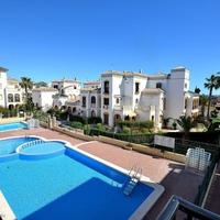 Apartment at the second line of the sea / lake, in the suburbs in Spain, Comunitat Valenciana, Alicante, 65 sq.m.