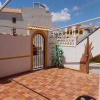 Bungalow in the suburbs in Spain, Comunitat Valenciana, Alicante, 70 sq.m.