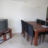 Апартаменты в центре города в Турции, 110 кв.м.