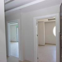 Апартаменты на второй линии моря/озера, в пригороде в Турции, 100 кв.м.