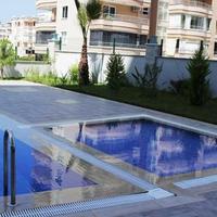 Апартаменты в центре города в Турции, 198 кв.м.