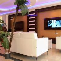 Пентхаус на второй линии моря/озера, в центре города в Турции, 130 кв.м.