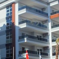 Апартаменты на второй линии моря/озера, в центре города в Турции, 160 кв.м.