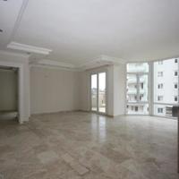 Квартира в центре города в Турции, 110 кв.м.