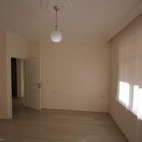 Квартира на второй линии моря/озера, в центре города в Турции, 85 кв.м.