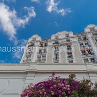 Flat in France, Nice, 148 sq.m.