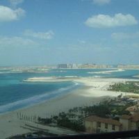 Flat in United Arab Emirates, Dubai, 210 sq.m.