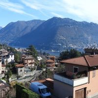 Villa in Italy, Como, 260 sq.m.