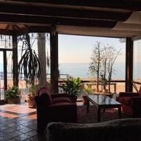 Villa at the first line of the sea / lake in Italy, Ventimiglia, 500 sq.m.