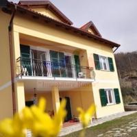 Вилла в пригороде в Италии, Сан-Донино, 230 кв.м.