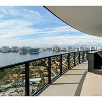 Апартаменты в большом городе, у моря в США, Флорида, Майами, 420 кв.м.