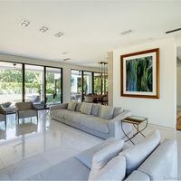 Villa at the seaside in the USA, Florida, Miami, 460 sq.m.