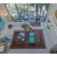 Apartment at the seaside in the USA, Florida, Miami, 160 sq.m.
