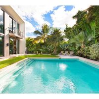 Villa at the seaside in the USA, Florida, Miami, 360 sq.m.