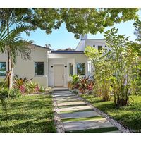 Villa at the seaside in the USA, Florida, Miami, 250 sq.m.