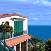 Villa at the seaside in Italy, San Remo, 360 sq.m.