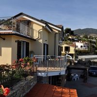 Villa at the seaside in Italy, San Remo, 270 sq.m.