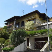Villa in Italy, Lombardia, Varese, 290 sq.m.