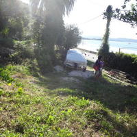 Земельный участок на первой линии моря/озера в Черногории, Тиват