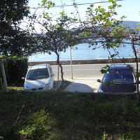 Земельный участок на первой линии моря/озера в Черногории, Тиват