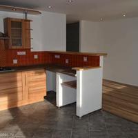 Flat in the suburbs Czechia, Karlovy Vary Region, Karlovy Vary, 83 sq.m.