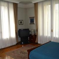 Apartment in the city center in Italy, Lazio, 260 sq.m.