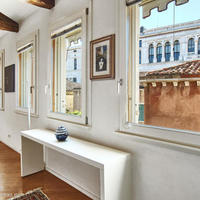 Апартаменты в центре города в Италии, Венеция, Сан-Донино, 110 кв.м.