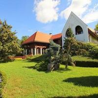 Villa at the second line of the sea / lake, in the city center in Hungary, Eger, 380 sq.m.