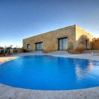 House at the second line of the sea / lake, in the suburbs in Malta, Zebbug, 200 sq.m.