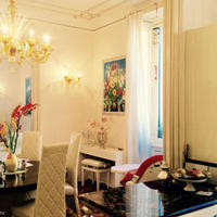 Apartment in the city center in Italy, Milanesi, 200 sq.m.