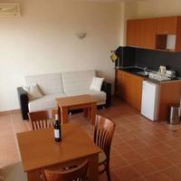 Flat at the second line of the sea / lake in Bulgaria, Burgas Province, Elenite, 73 sq.m.